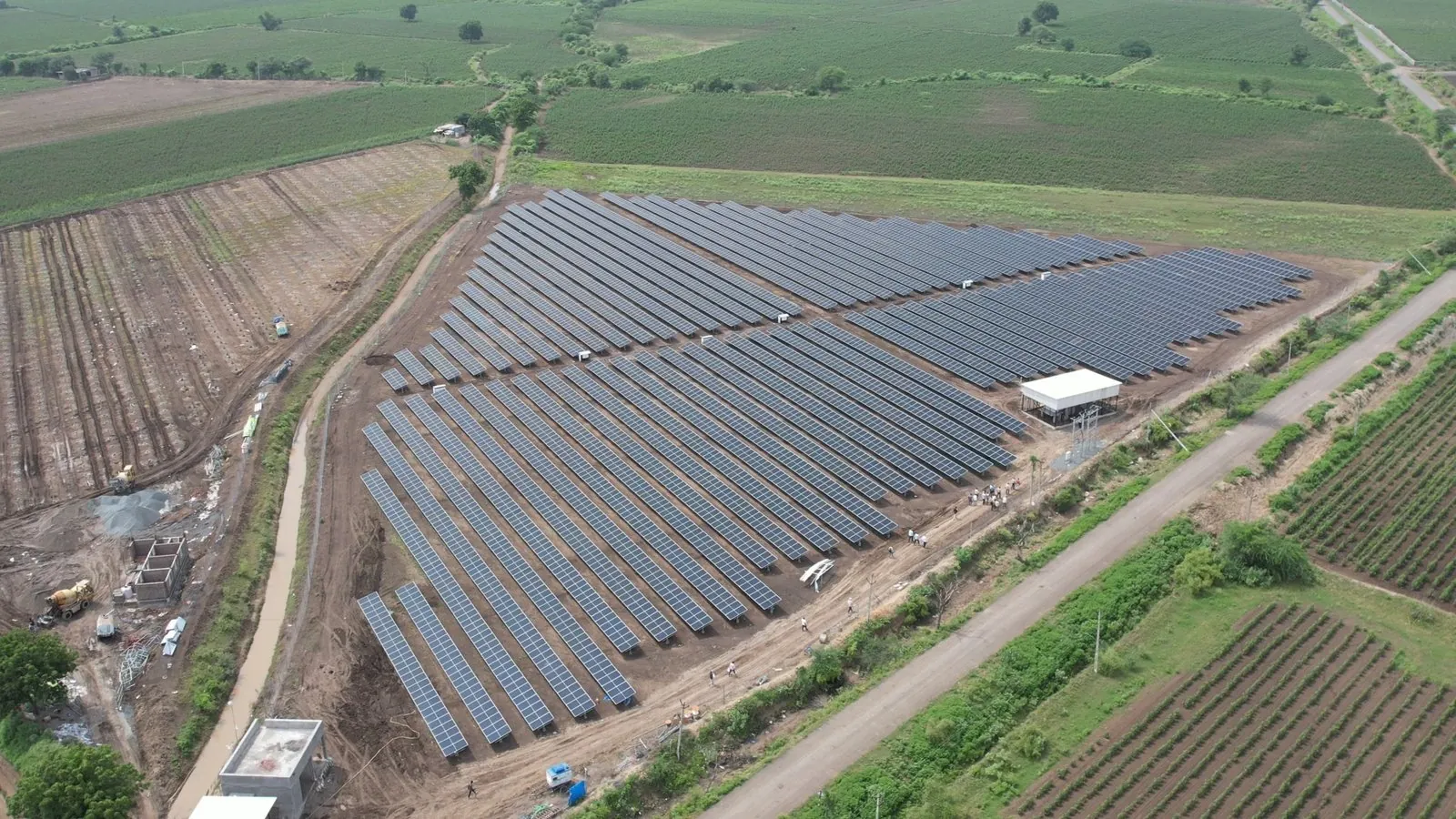 2.23 MW ground-mounted solar farm at Bhingrad village, Banaskantha district, Gujarat